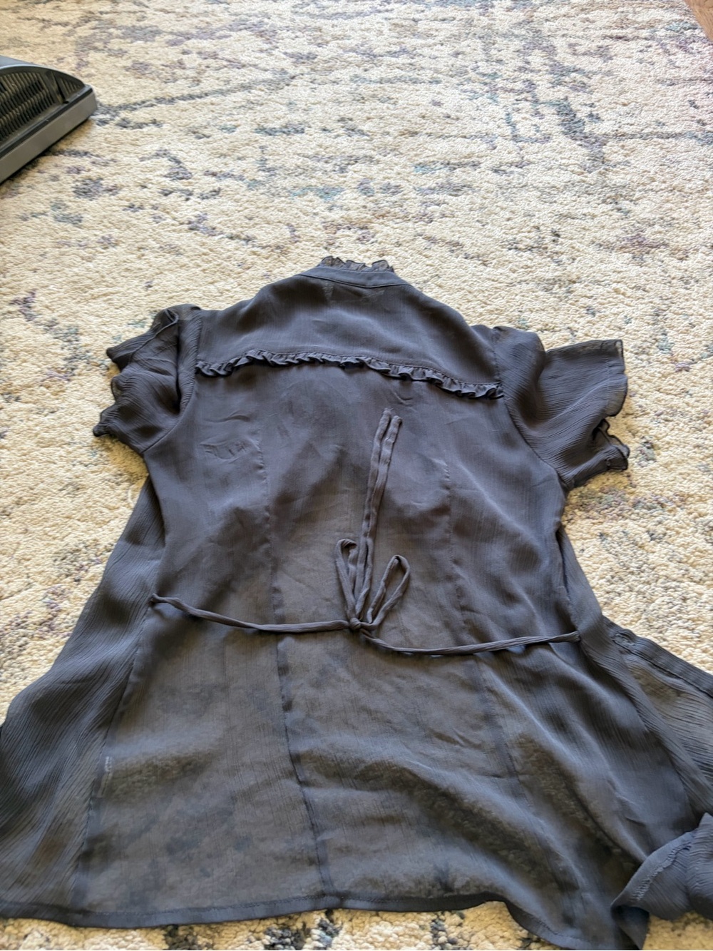 Vintage Suzy Shier Sheer Mesh Ruffle Toe Back Babydoll Blouse - Picture 4 of 4